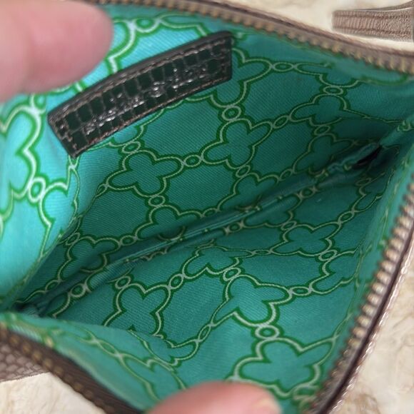 Stella & Dot Metallic Faux Leather Wristlet Wallet - Picture 4 of 10